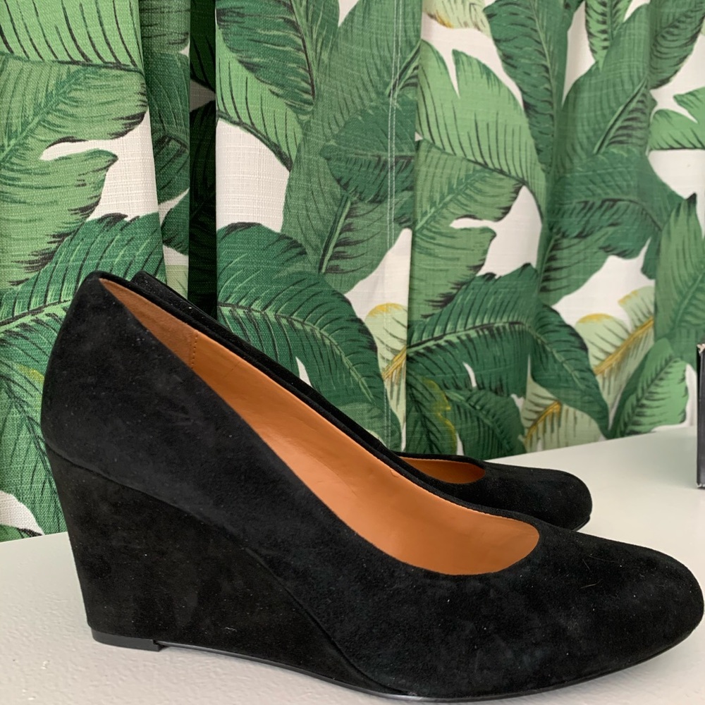 NWT 💫 J Crew Black Suede Sylvia Wedges
